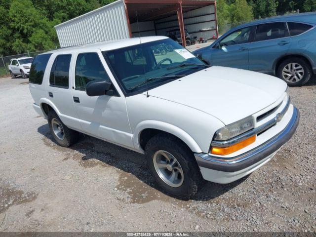  Salvage Chevrolet Blazer