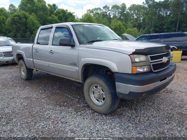  Salvage Chevrolet Silverado 2500