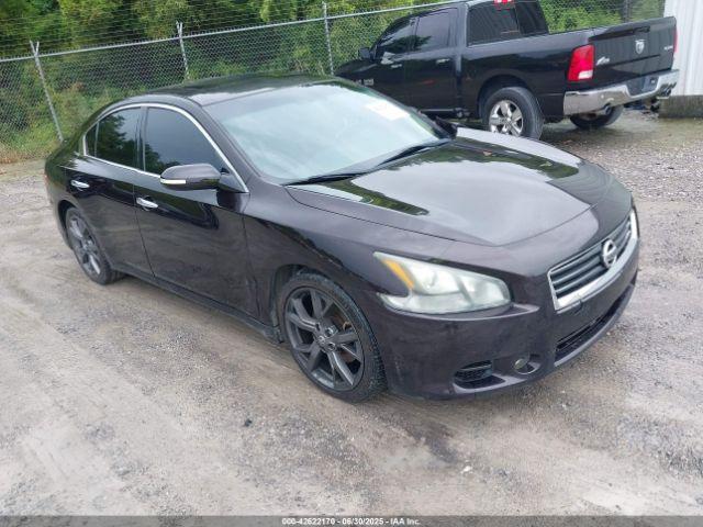  Salvage Nissan Maxima