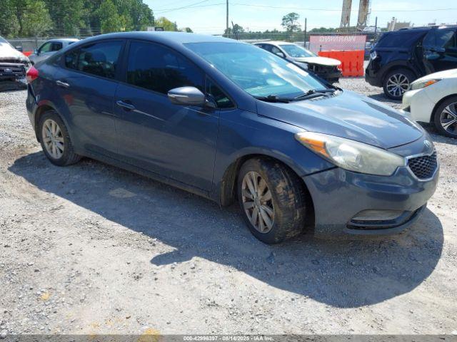  Salvage Kia Forte