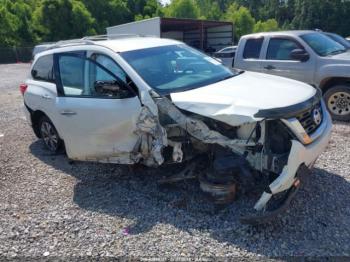  Salvage Nissan Pathfinder