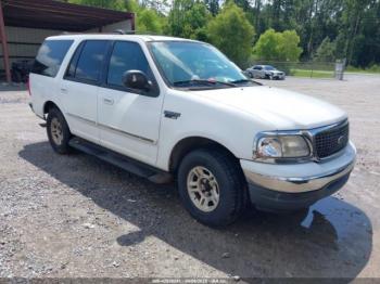  Salvage Ford Expedition