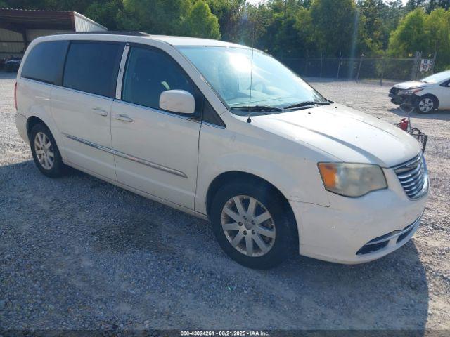  Salvage Chrysler Town & Country