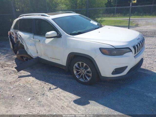  Salvage Jeep Cherokee