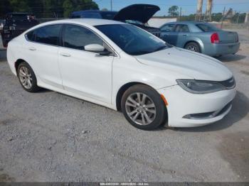  Salvage Chrysler 200