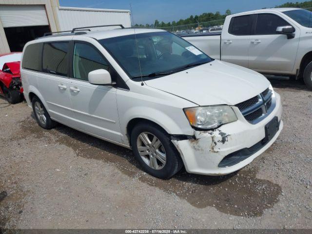  Salvage Dodge Grand Caravan
