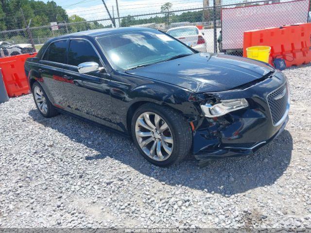  Salvage Chrysler 300