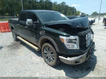  Salvage Nissan Titan
