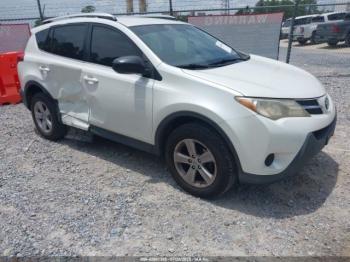  Salvage Toyota RAV4