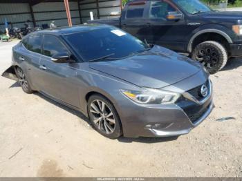  Salvage Nissan Maxima