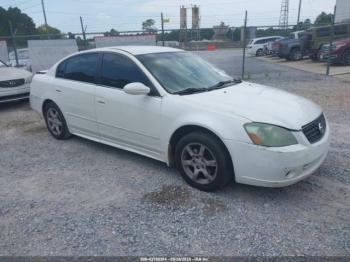  Salvage Nissan Altima