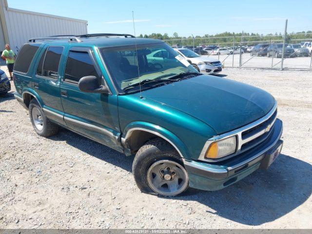  Salvage Chevrolet Blazer
