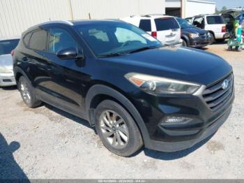  Salvage Hyundai TUCSON