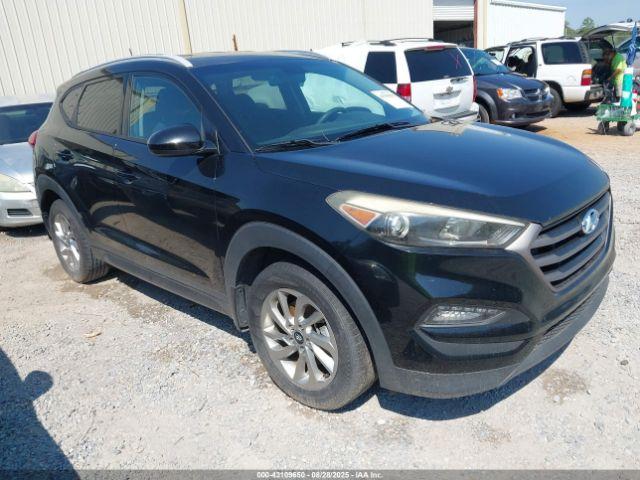  Salvage Hyundai TUCSON
