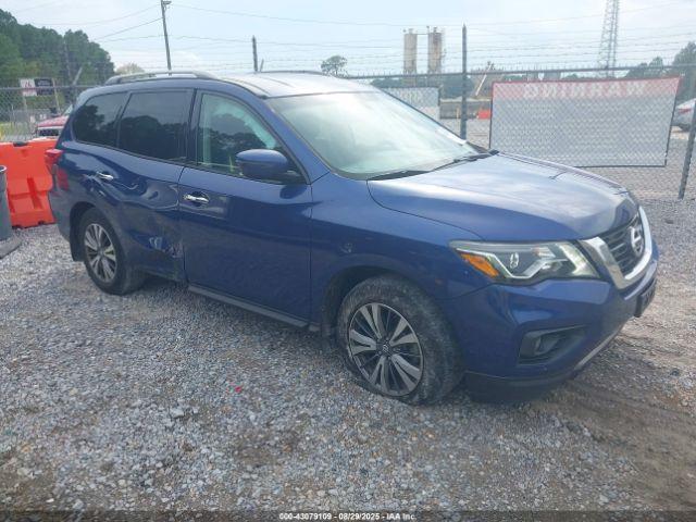  Salvage Nissan Pathfinder