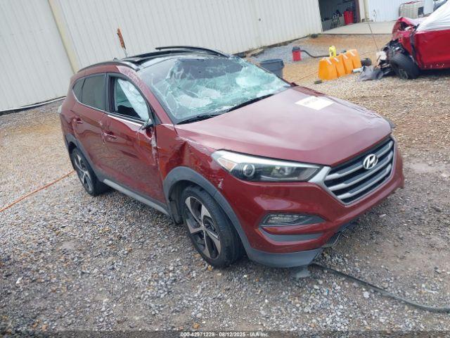  Salvage Hyundai TUCSON