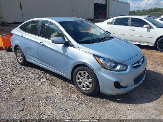  Salvage Hyundai ACCENT