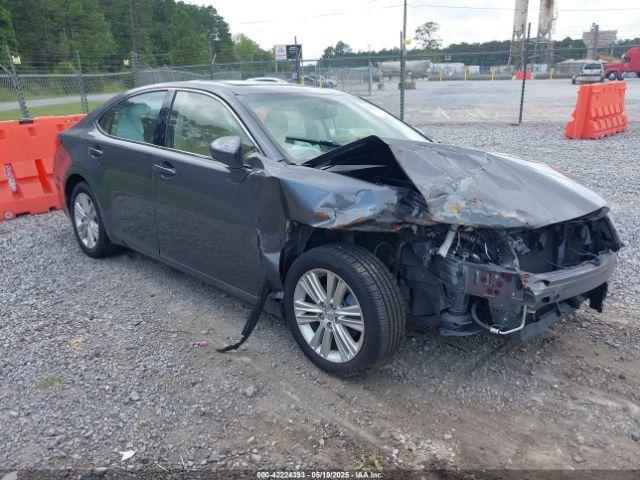  Salvage Lexus Es