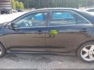 Toyota Camry Se Image 10
