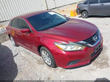  Salvage Nissan Altima