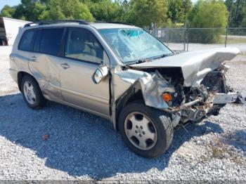  Salvage Toyota Highlander
