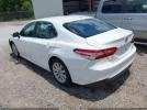 Toyota Camry Le Image 4