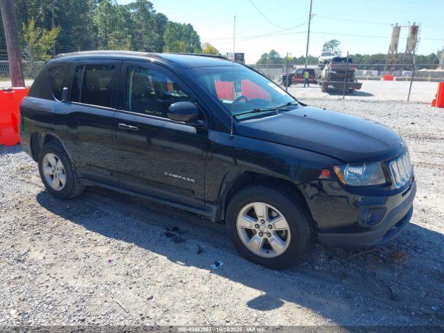  Salvage Jeep Compass