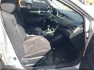 Nissan Sentra Image 4