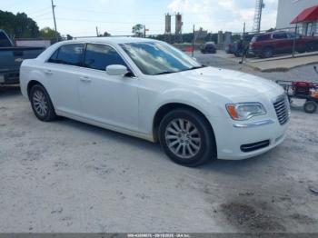  Salvage Chrysler 300