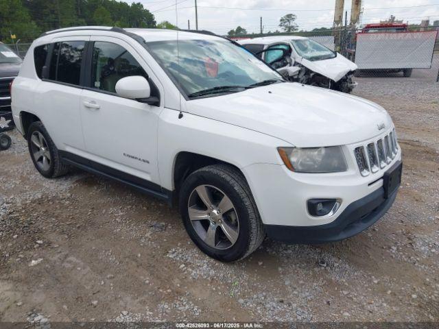  Salvage Jeep Compass