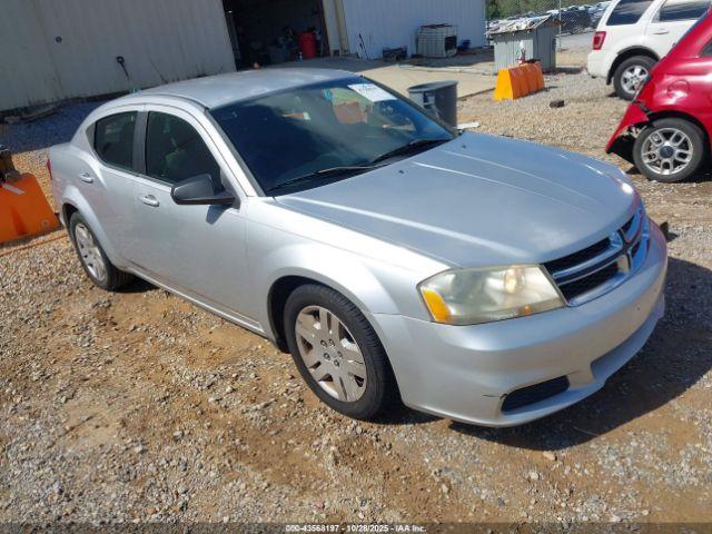  Salvage Dodge Avenger
