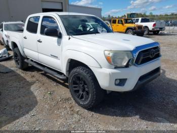  Salvage Toyota Tacoma
