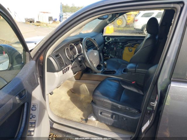 Toyota 4Runner Sr5 Sport V6 Image 14