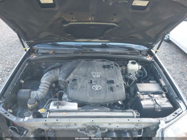 Toyota 4Runner Sr5 Sport V6 Image 4