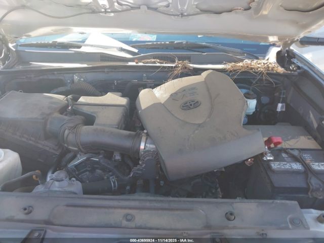 Toyota Tacoma Sr5 V6 Image 9