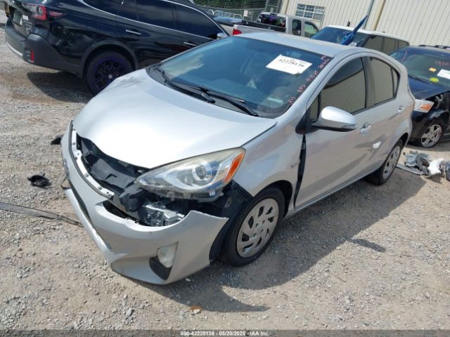 Toyota Prius c Two Image 10