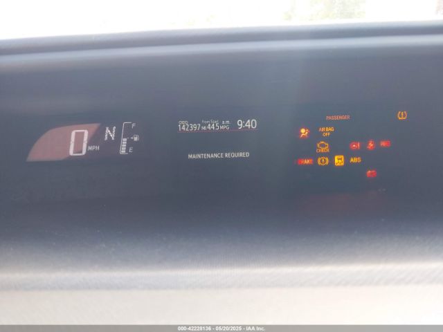 Toyota Prius c Two Image 12