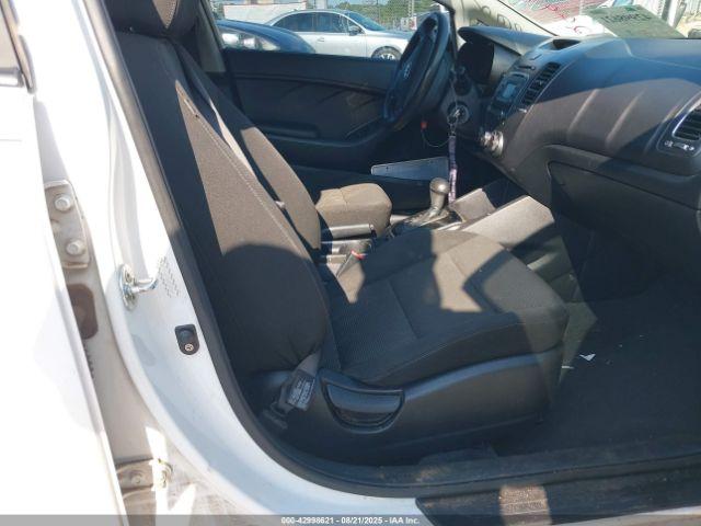 Kia Forte Lx Image 2