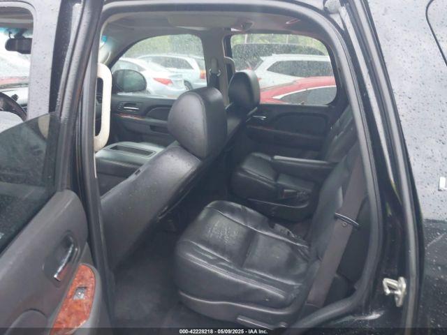 Chevrolet Tahoe Ltz Image 12