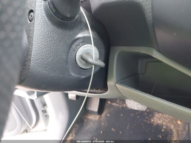 Toyota Tacoma Image 15