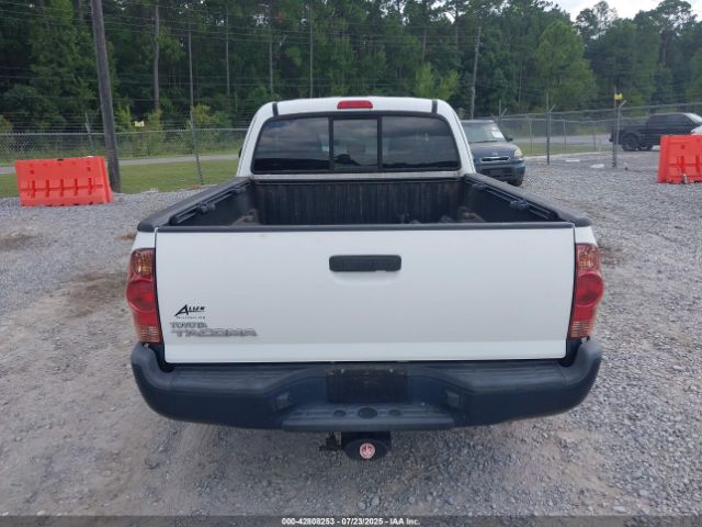 Toyota Tacoma Image 3