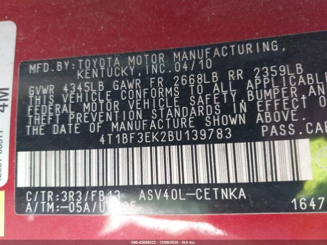 Toyota Camry Le Image 10