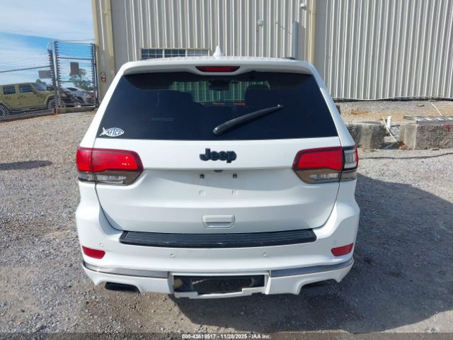 Jeep Grand Cherokee Overland Image 13