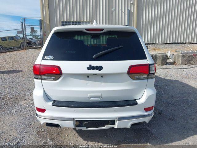 Jeep Grand Cherokee Overland Image 13