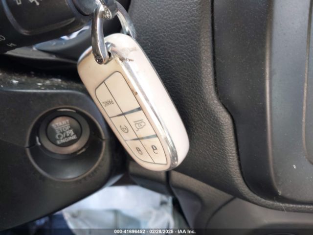 Jeep Renegade Altitude Fwd Image 4