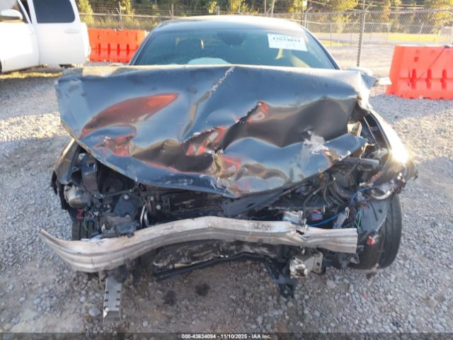 Chrysler 200 S Image 10