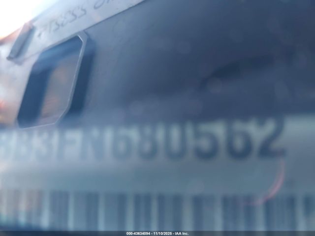 Chrysler 200 S Image 6