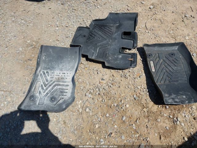 Jeep Wrangler Sahara Image 9