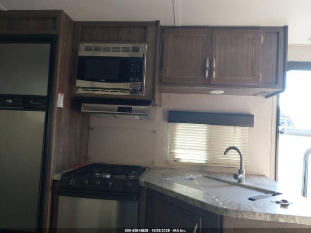 Coleman Other Image 6