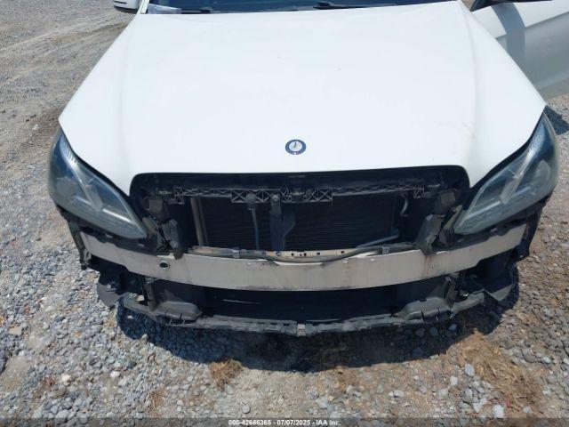 Mercedes-Benz E-Class 4matic Image 12